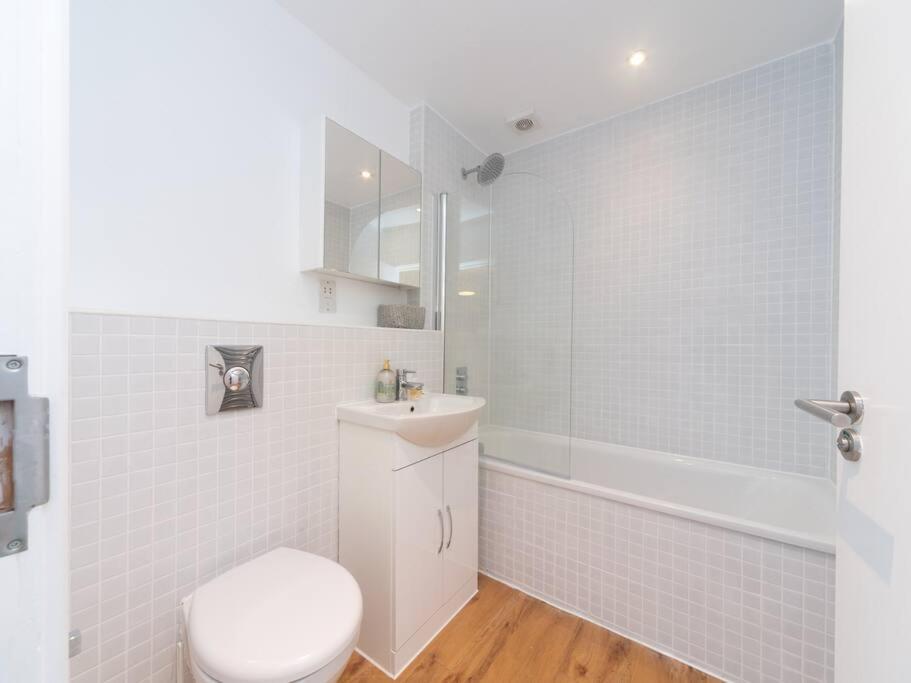 Bright & Modern 2-Bed Apartment In Vibrant East London Kültér fotó